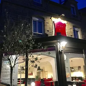 2* Hotel Contact De